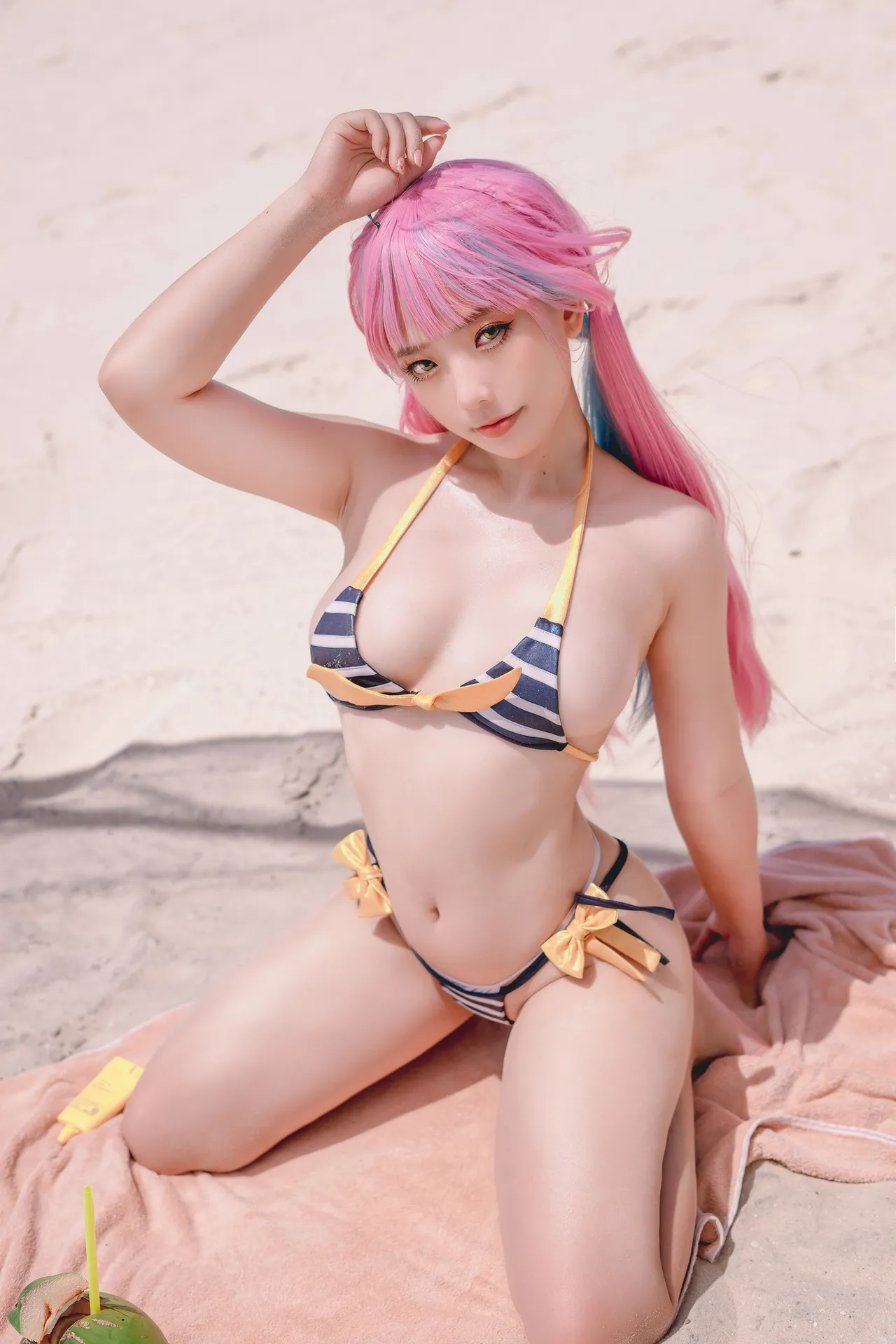Messie Huang - Aqua Bikini-erohere15.webp